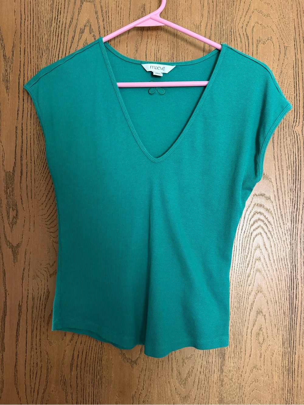 Maeve Anthropologie Betty V-Neck Baby Muscle Tee